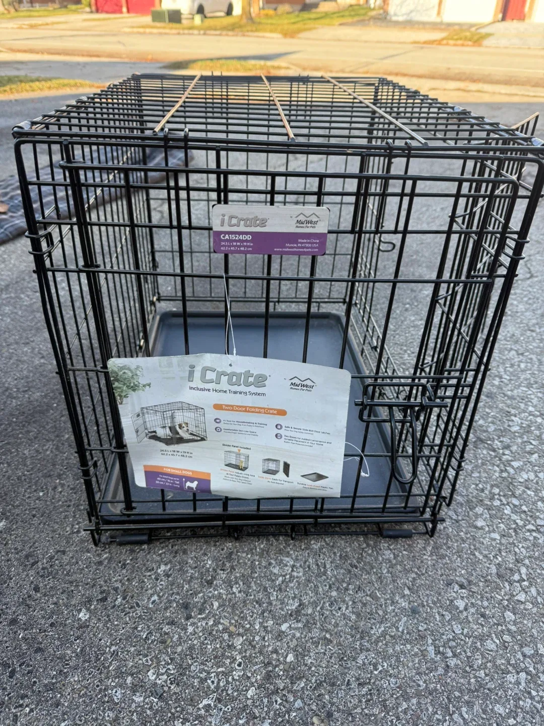 MidWest iCrate CA1524DD Dog Crate - 24.5x18x19 in
