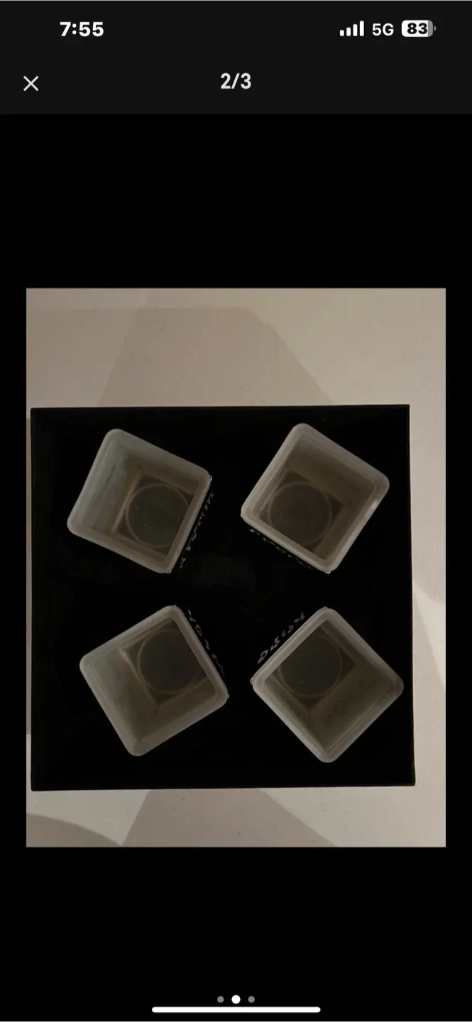 Set of 4 Metal Candle Holders - Wish, Dream, Peace, Hope image indicator(3)