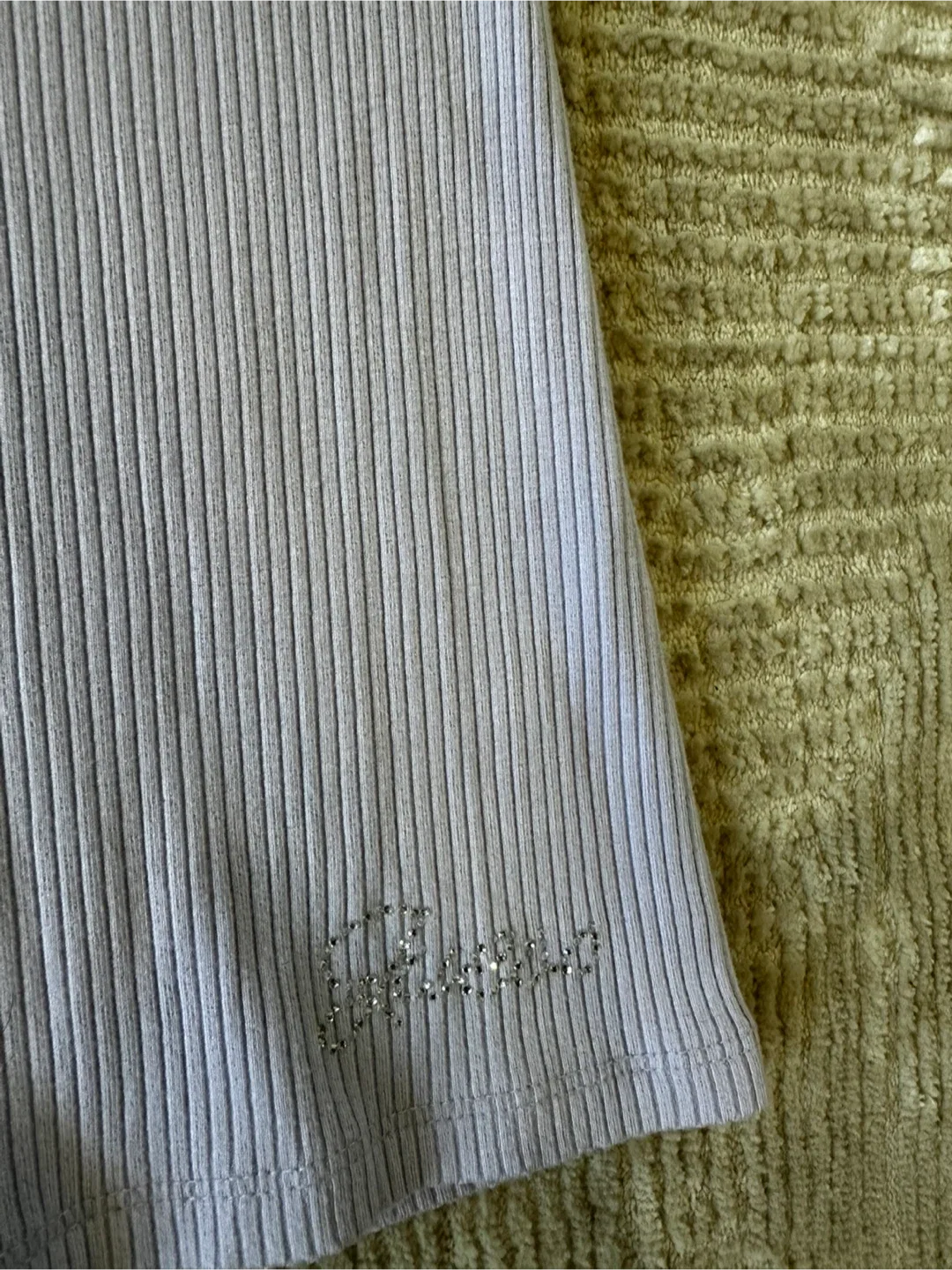 Guess Diamond Top - Size L image indicator(3)