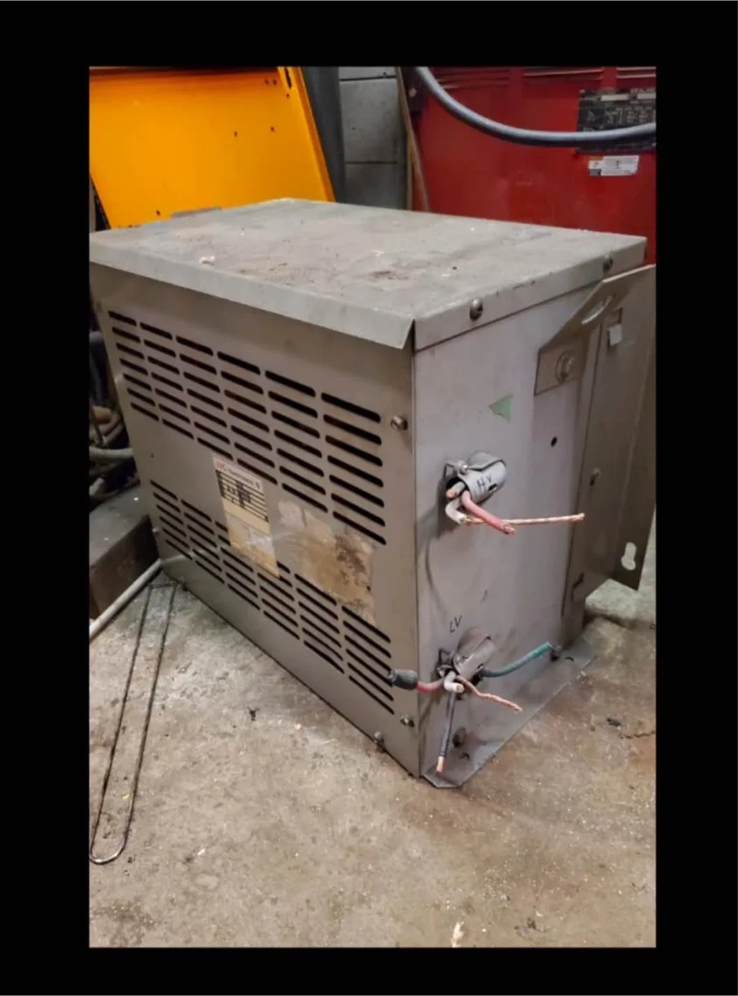 600V to 208V/120V Transformer image indicator(2)