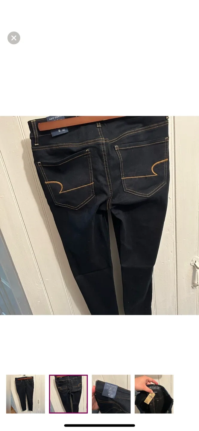 American Eagle Jegging - Size 8 Short - Dark Wash image indicator(2)