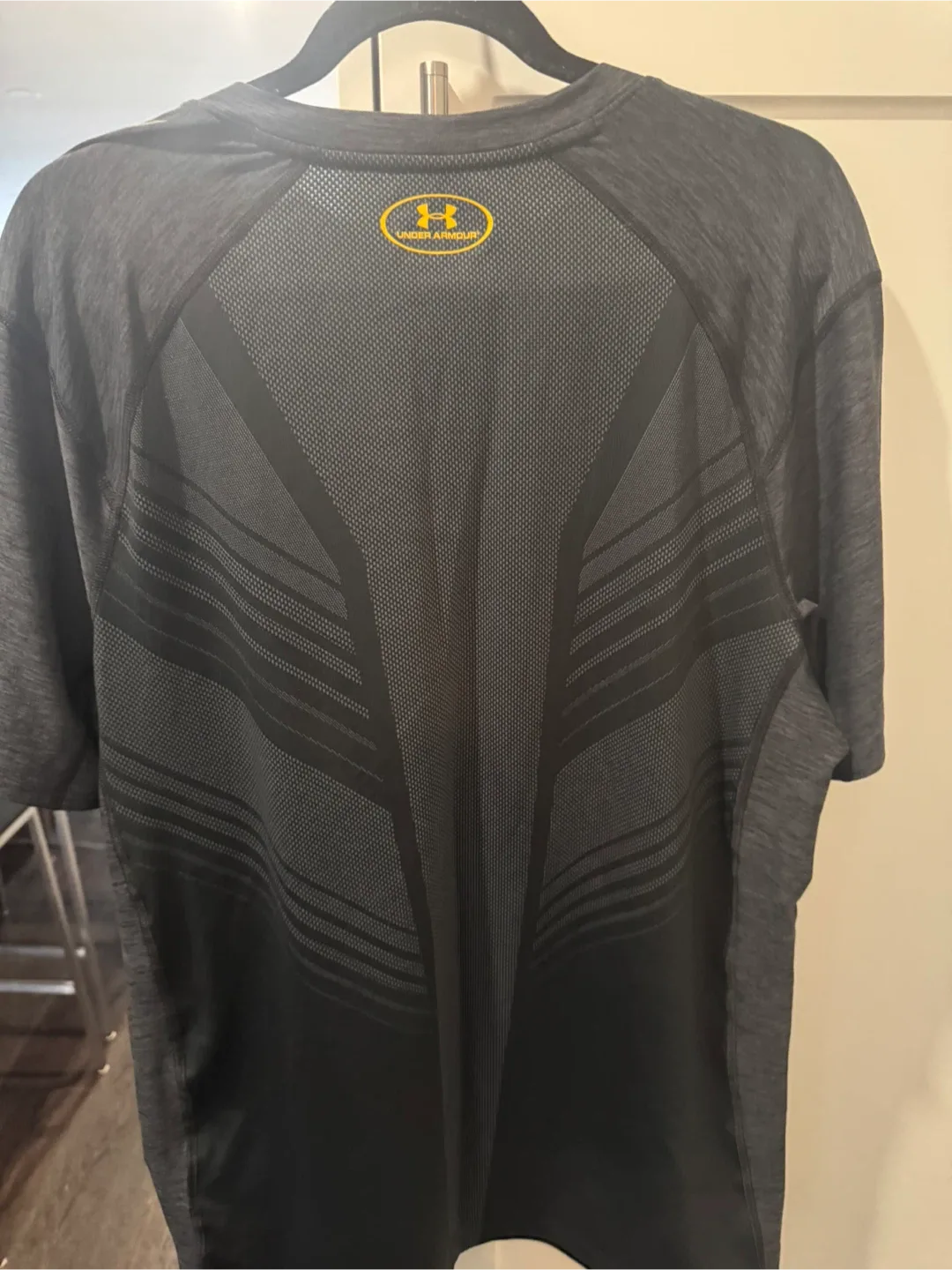 Under Armour HeatGear The Rock T-Shirt - Large image indicator(2)