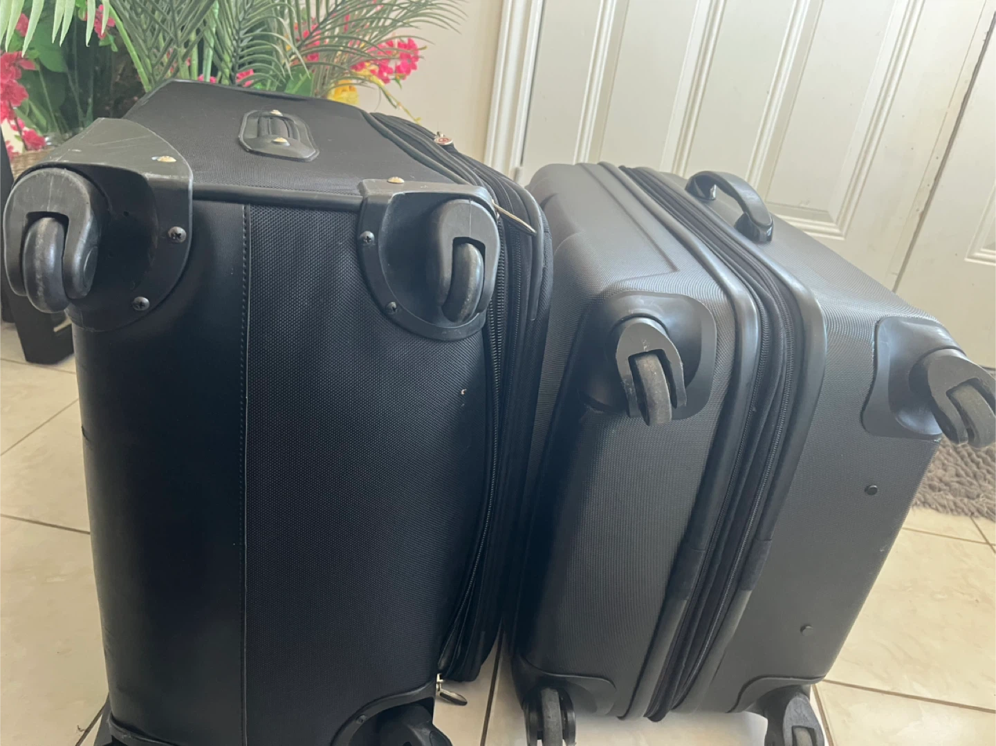 Atlantic Luggage & Swiss Gear Carry-on Suitcase - photo 5