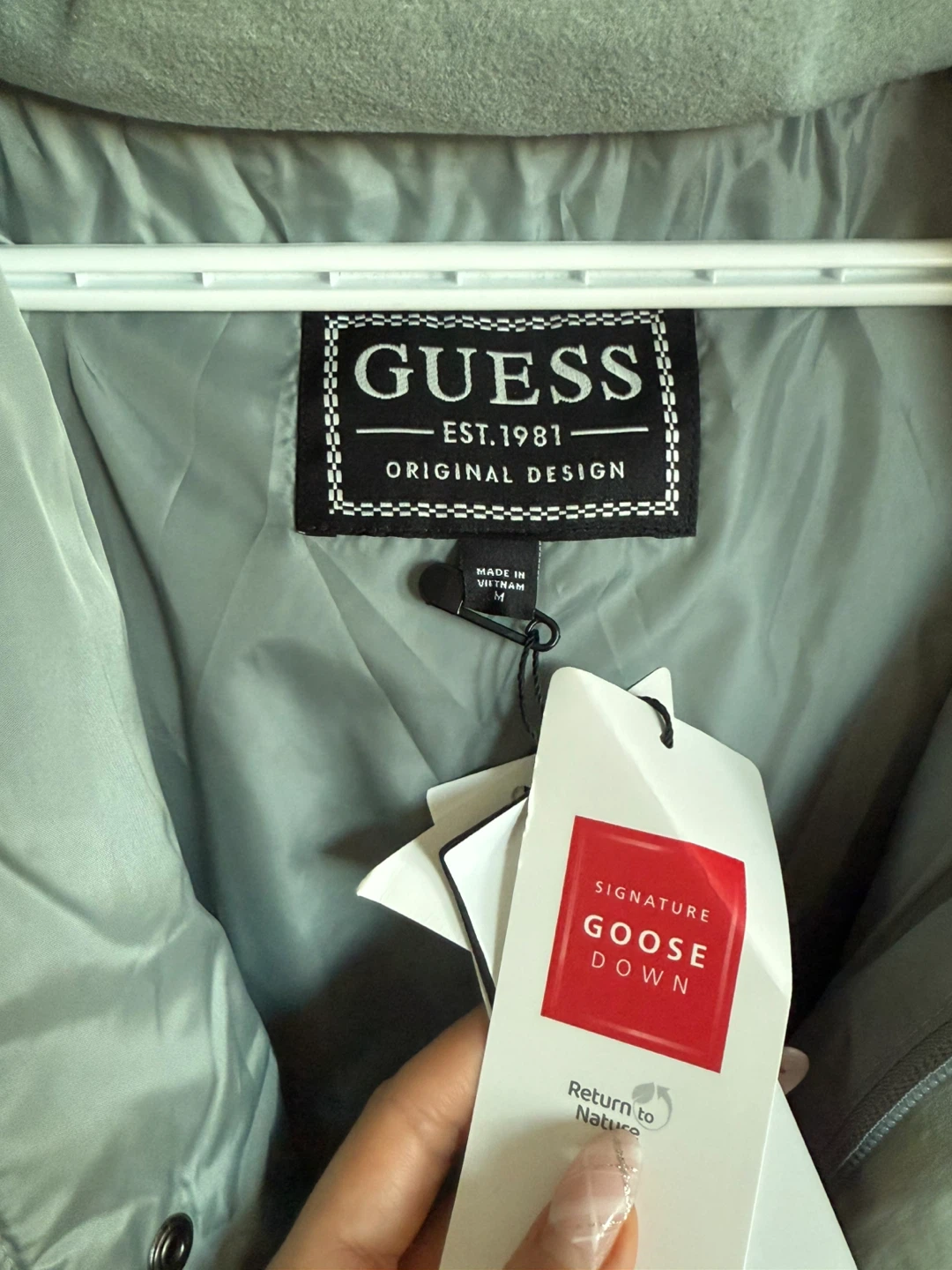 New Guess Down Light Puffer Jacket - Size M - photo 3
