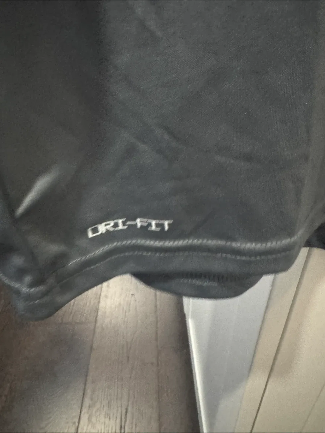 Nike Swim Dri-FIT T-Shirt - Size Large image indicator(3)