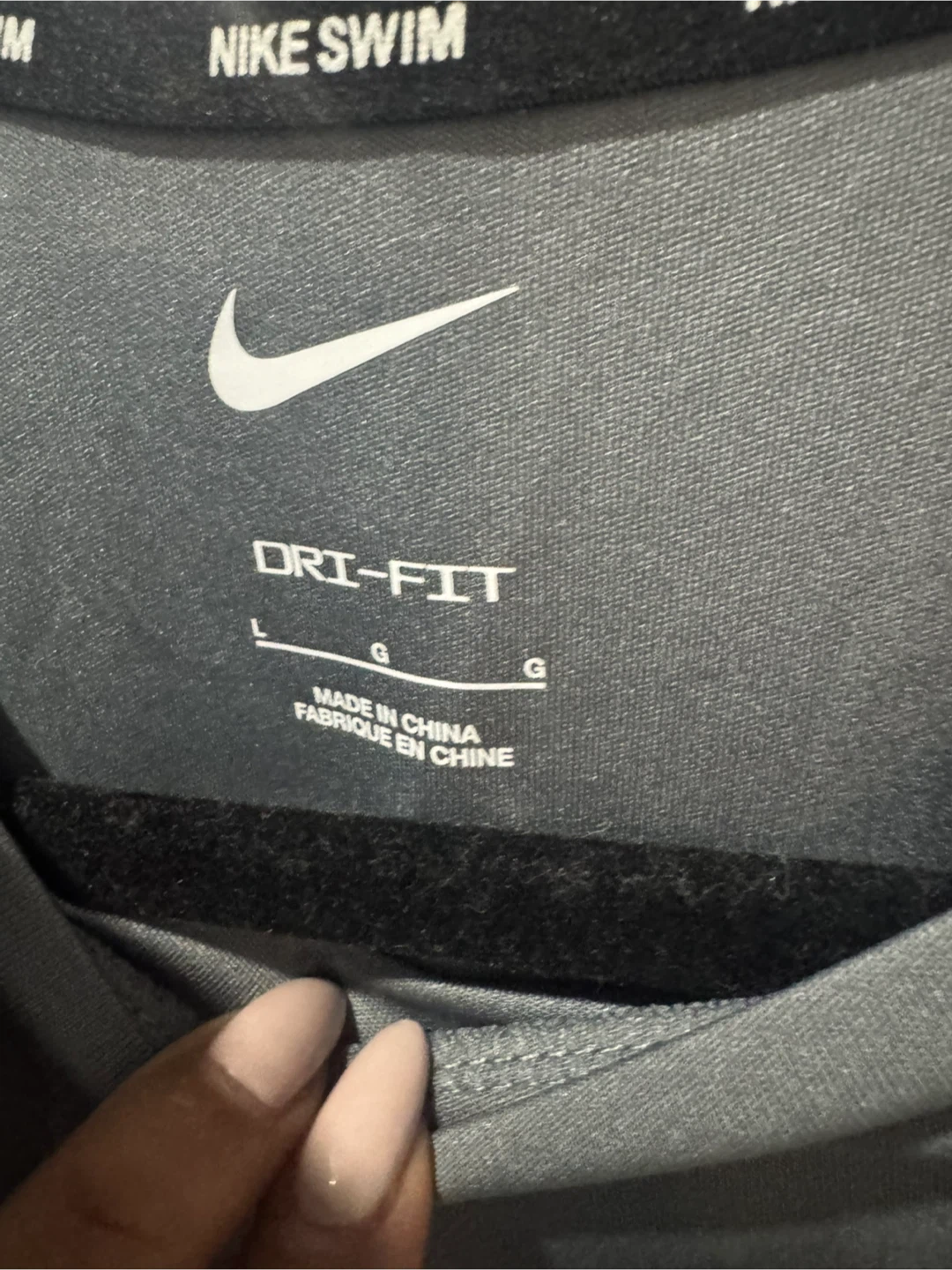 Nike Swim Dri-FIT T-Shirt - Size Large - photo 2