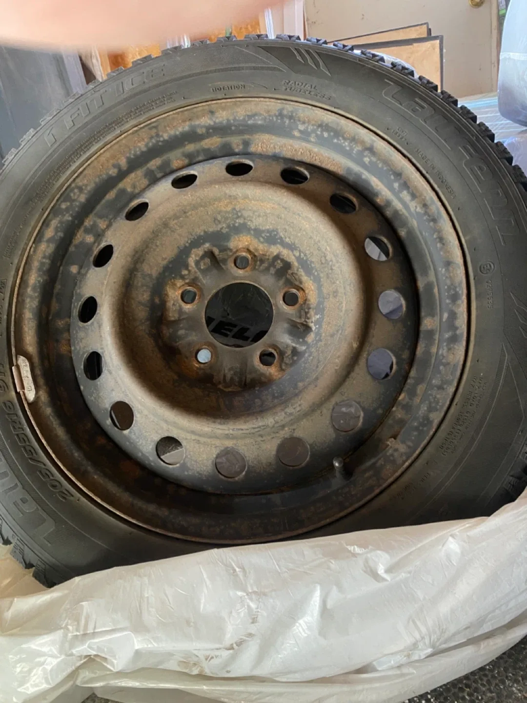 Used 205/55R16 91T Tires (4)