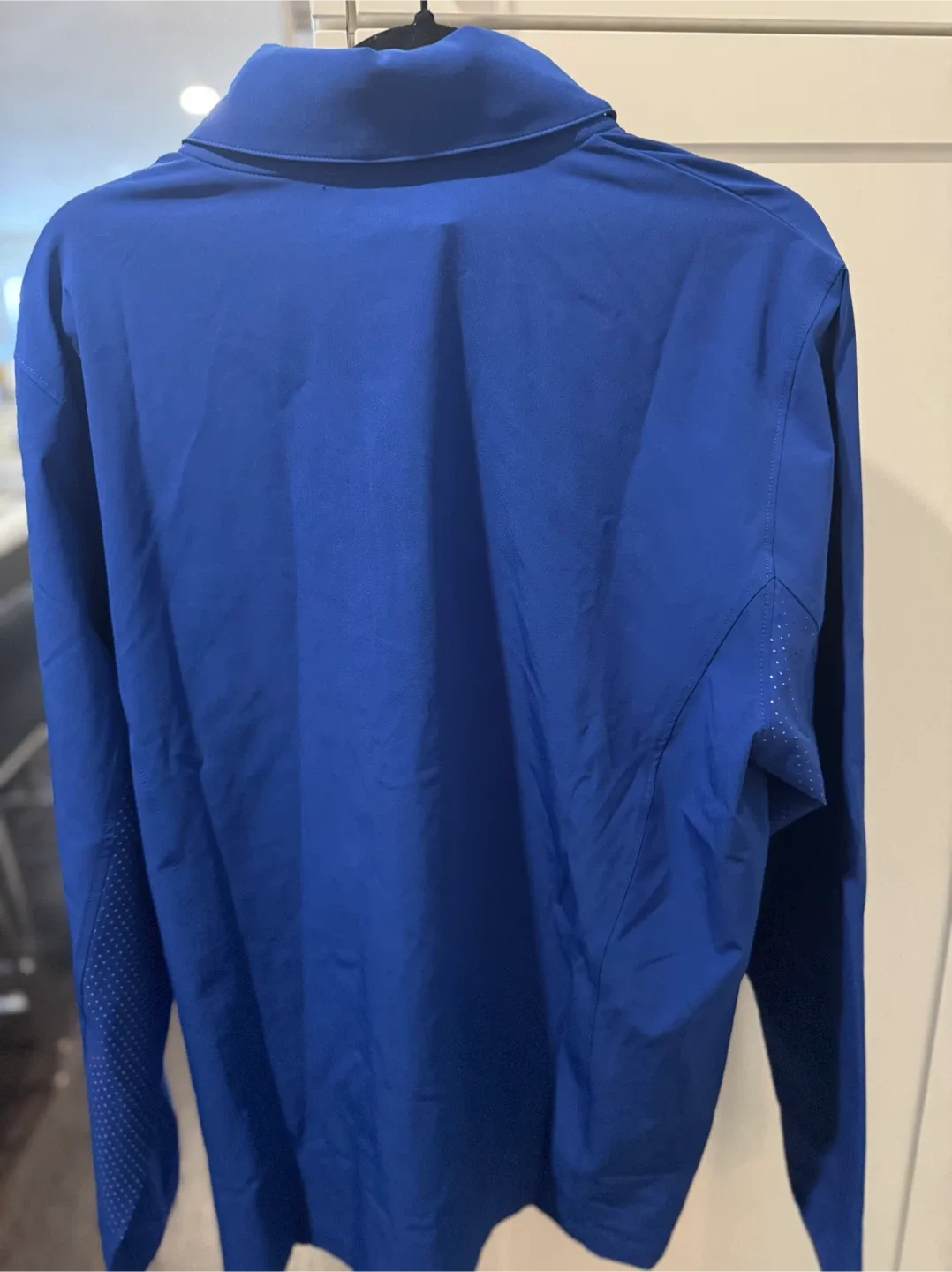 Under Armour Blue Jacket - Size L image indicator(3)