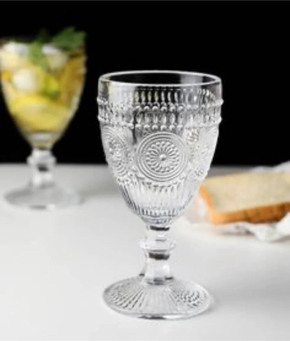 Instant Pot Multi-Cooker- 8 Quarts+ free items image indicator(4)