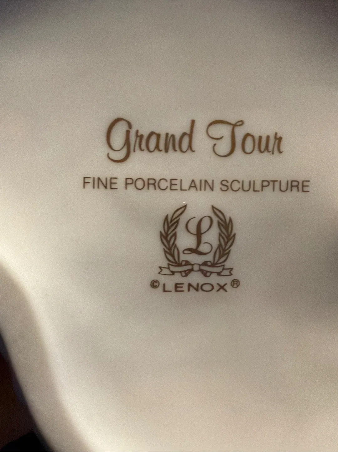 Vintage Porcelain Figurines - Elegant Ladies image indicator(10)