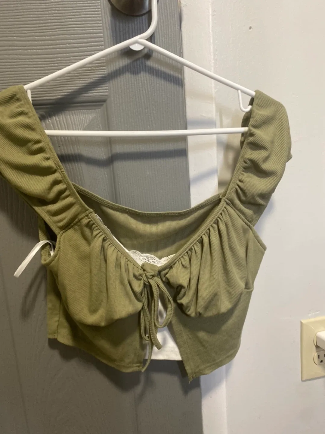 Olive Green Crop Top image indicator(3)