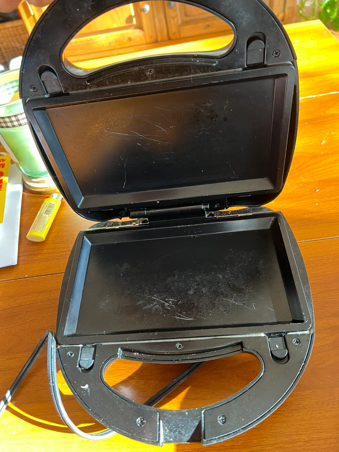 Black & Decker 3-in-1 Grill/Waffle Maker - photo 2