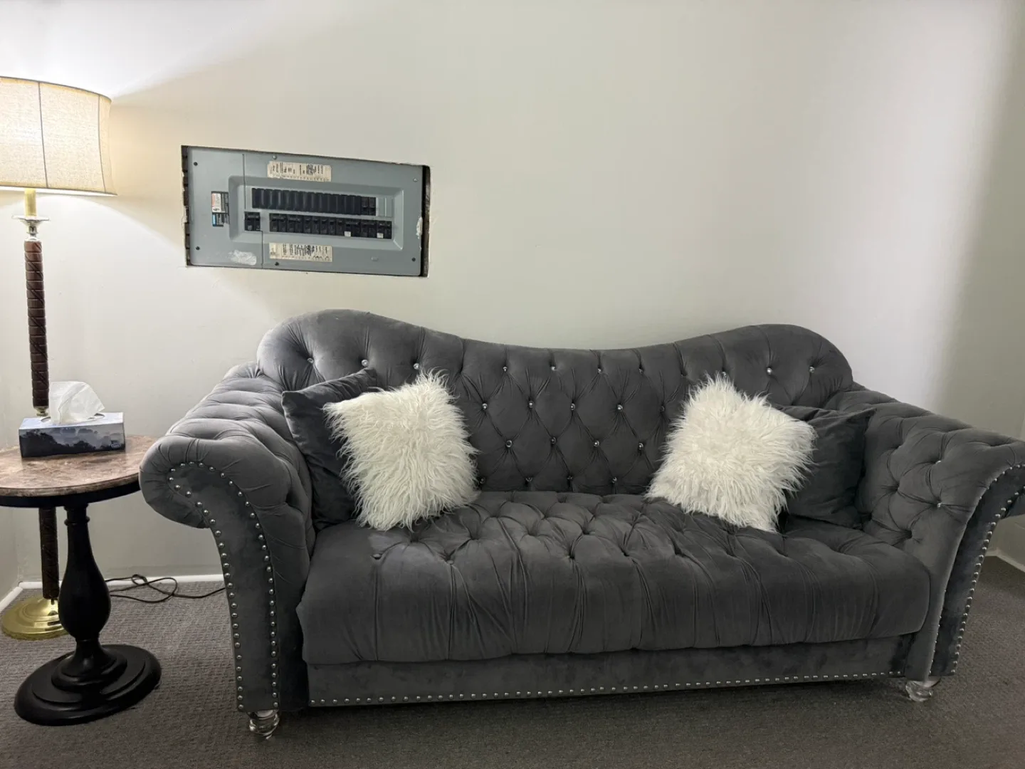 Grey Couch Set – Great Condition image indicator(5)