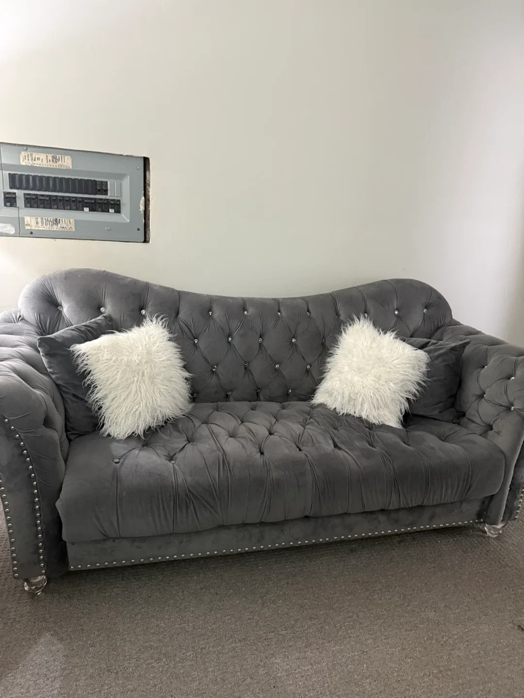 Grey Couch Set – Great Condition image indicator(2)