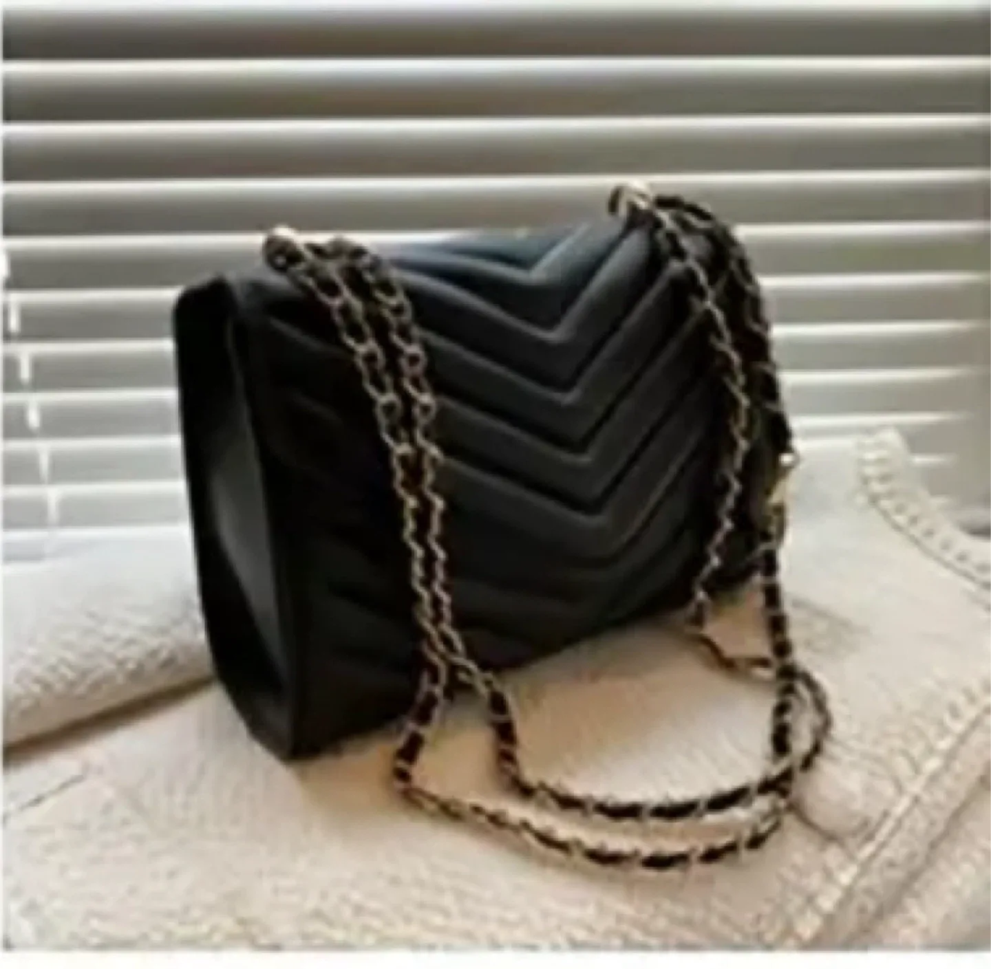Black Chevron Chain Shoulder Bag