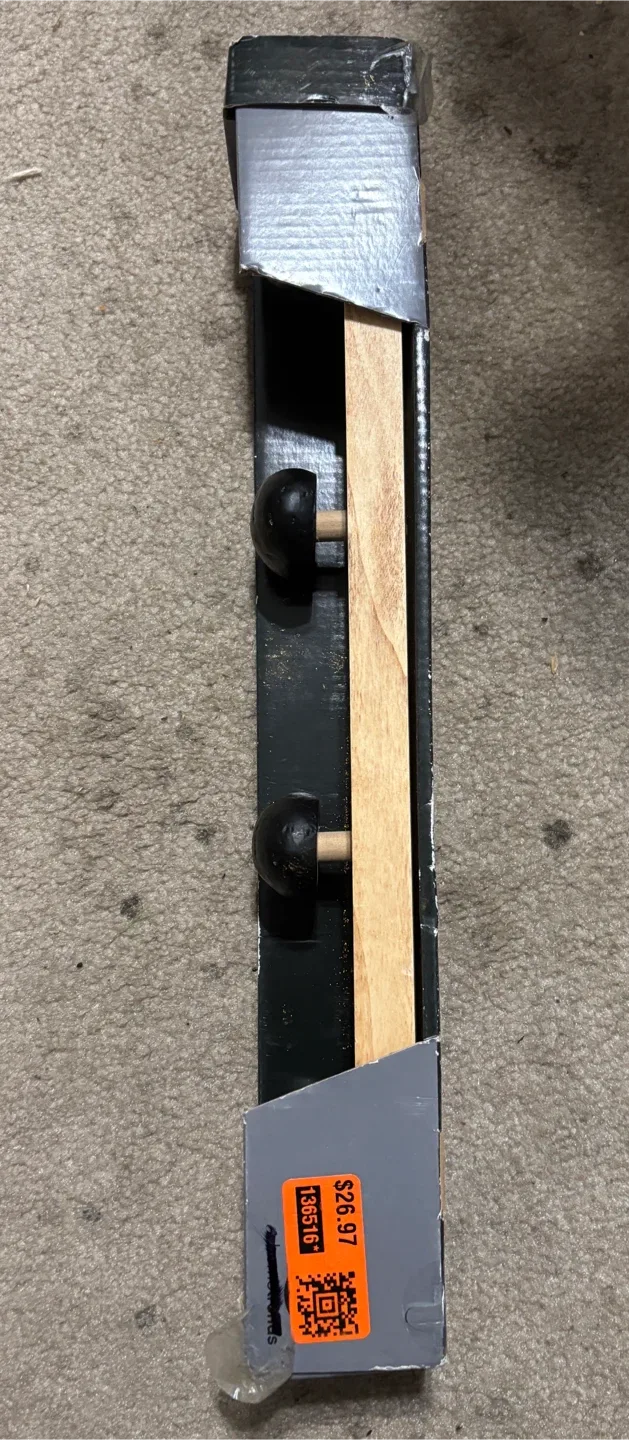 Decorative Wooden Wall Hook Rack - New in Box! image indicator(2)