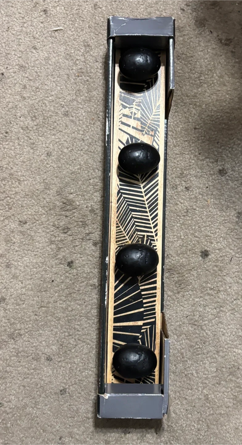 Decorative Wooden Wall Hook Rack - New in Box!