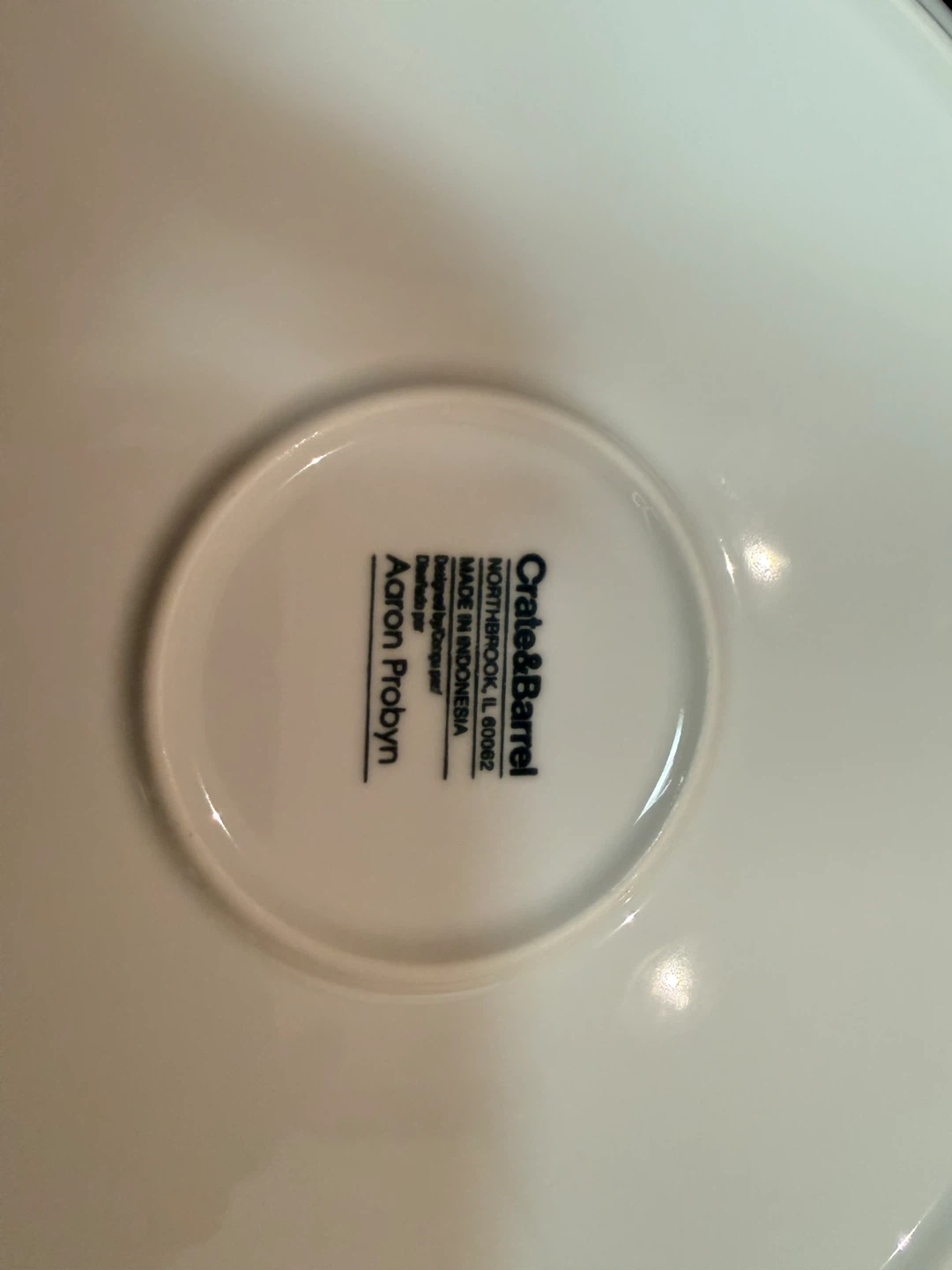 Crate & Barrel Hue White Dinner Plate - photo 2