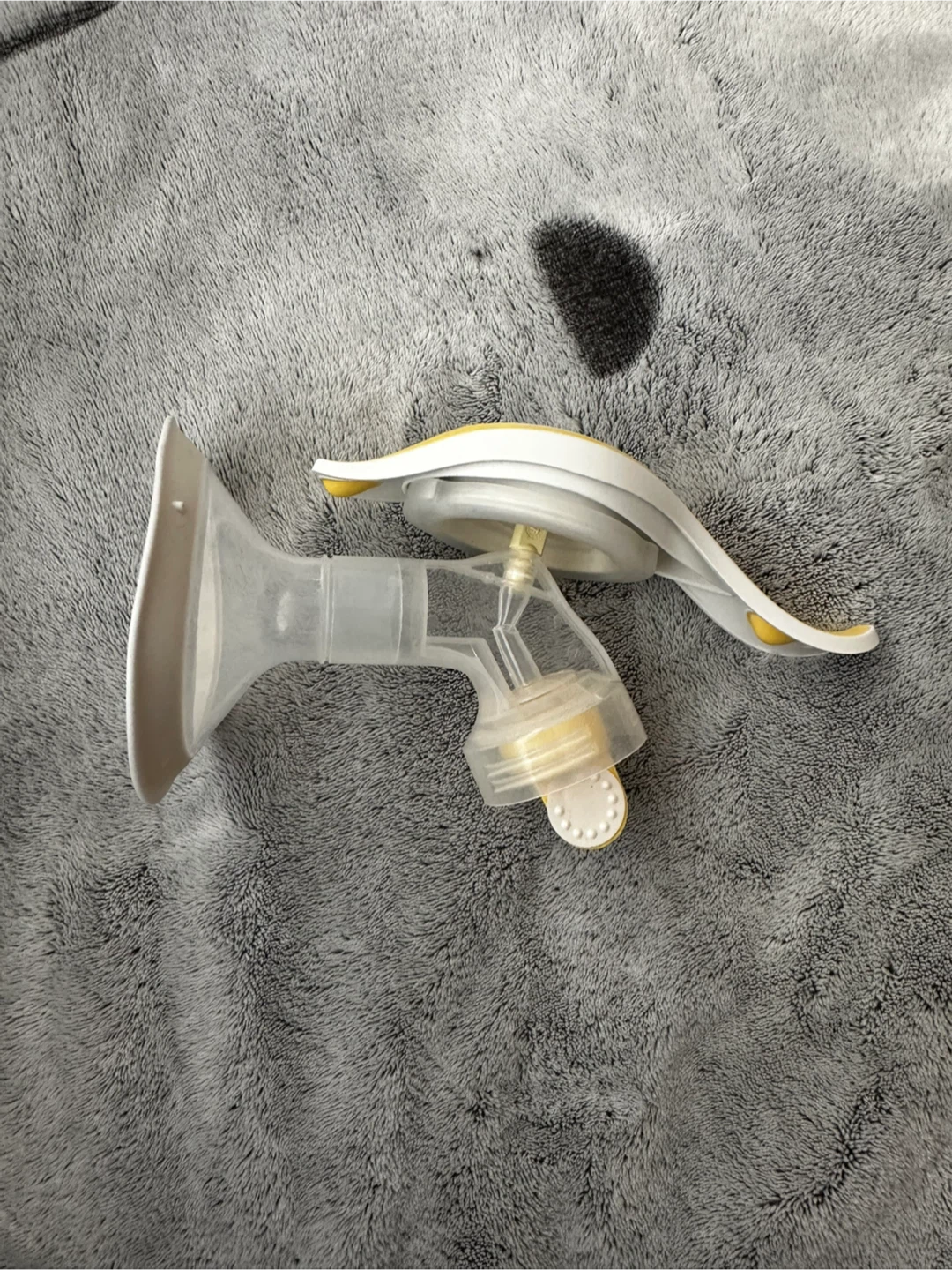 Gently used Medela Harmony Manual Breast Pump - photo 5