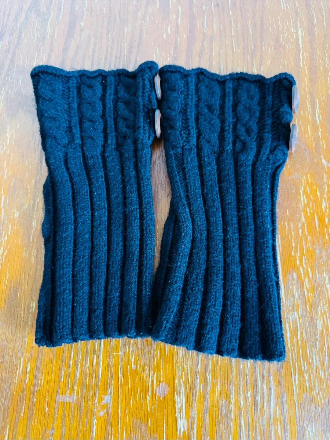 Black Knitt leg warmer for shoe image indicator(2)