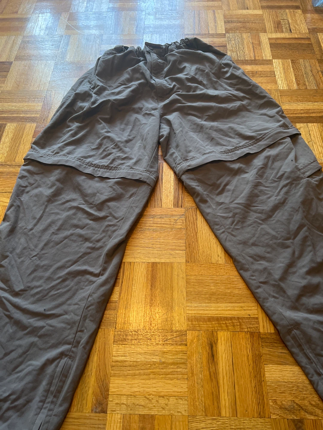 Size S Baggy Convertible Cargo Hiking Pants - Shorts