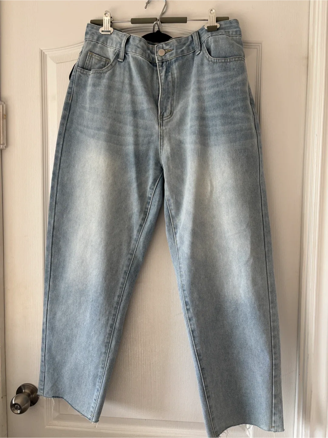 Assorted Women's Dresses & Jeans image indicator(6)