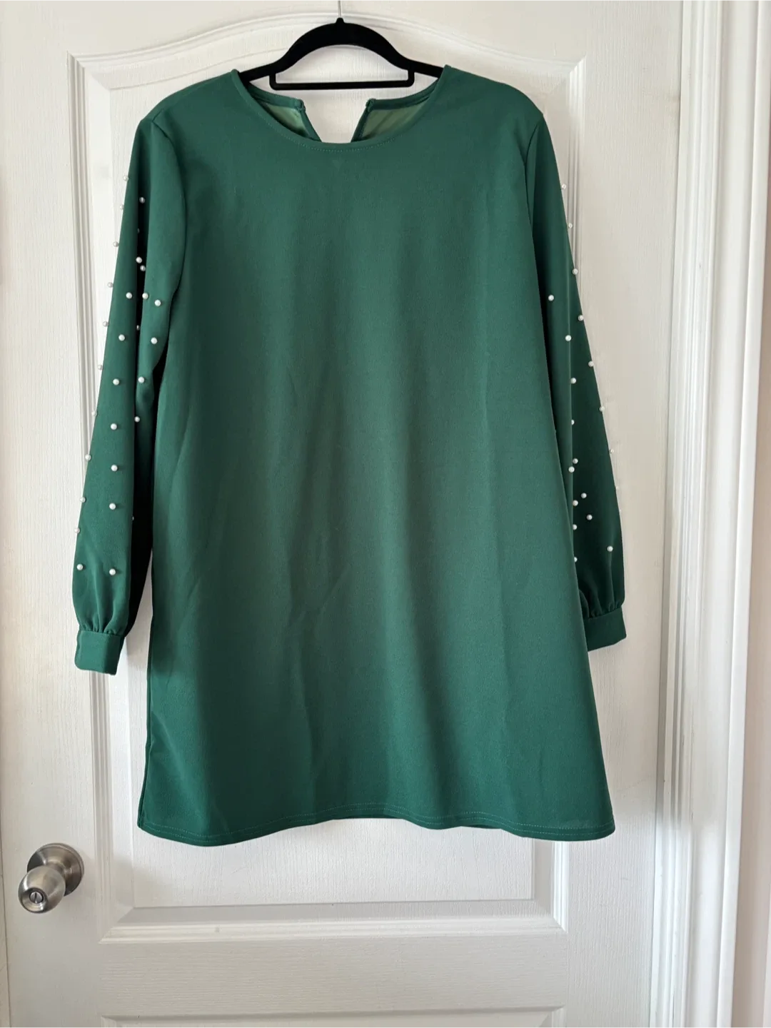 Assorted Women's Dresses & Jeans image indicator(9)