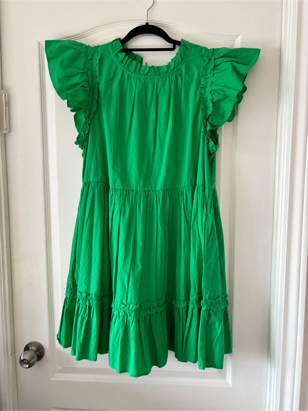 Assorted Women's Dresses & Jeans image indicator(8)