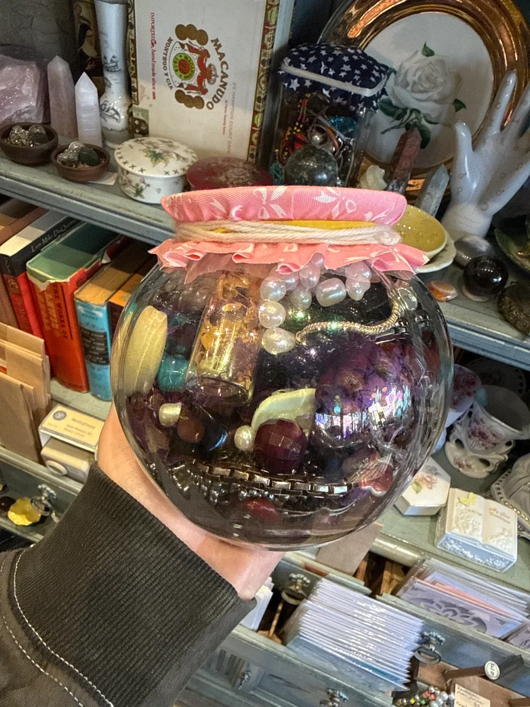 Mystery jewellery jar