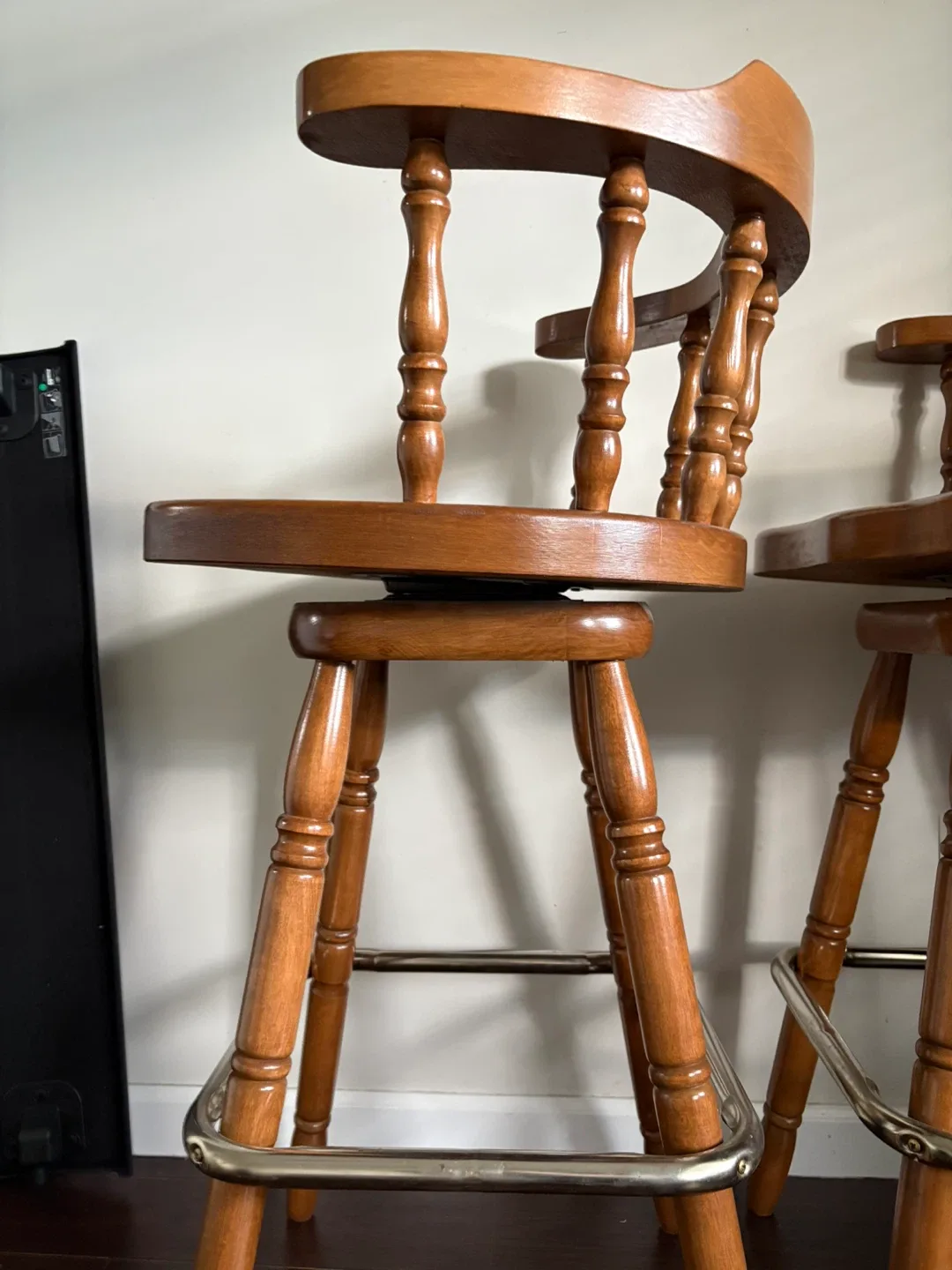 Set of 3 Wooden Swivel Bar Stools image indicator(3)