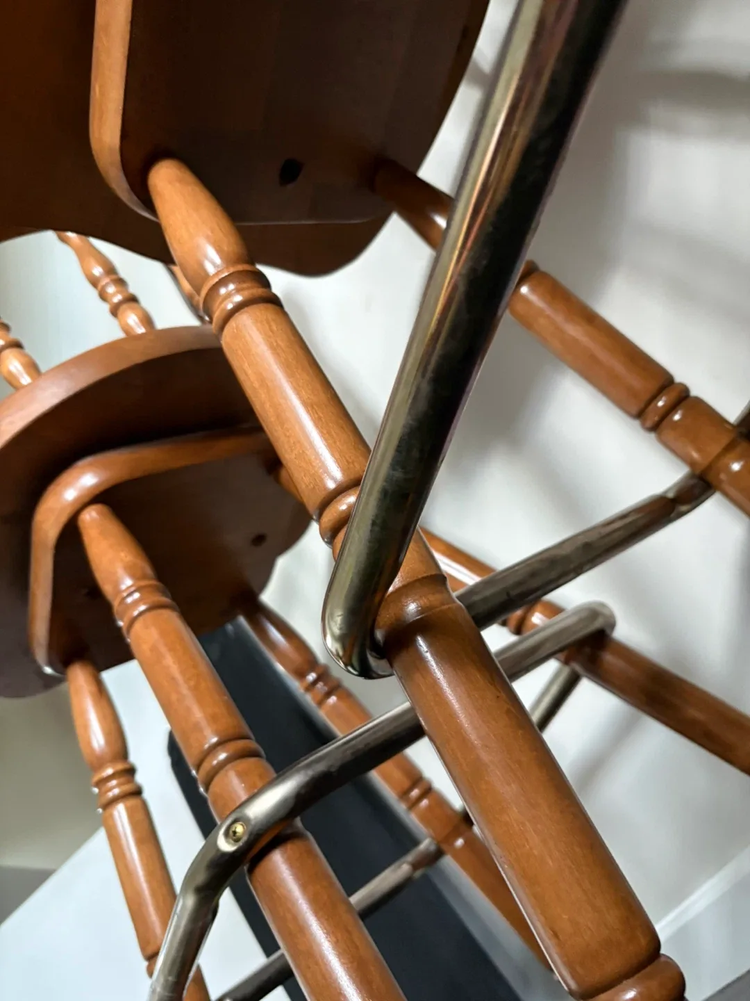 Set of 3 Wooden Swivel Bar Stools image indicator(4)