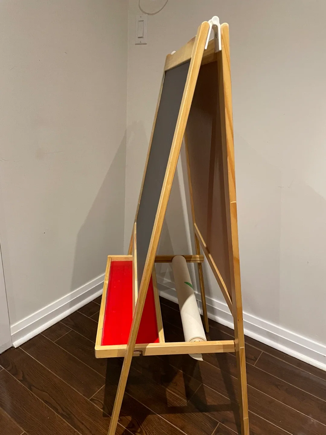 Kids Ikea Easel - Whiteboard & Chalkboard image indicator(2)