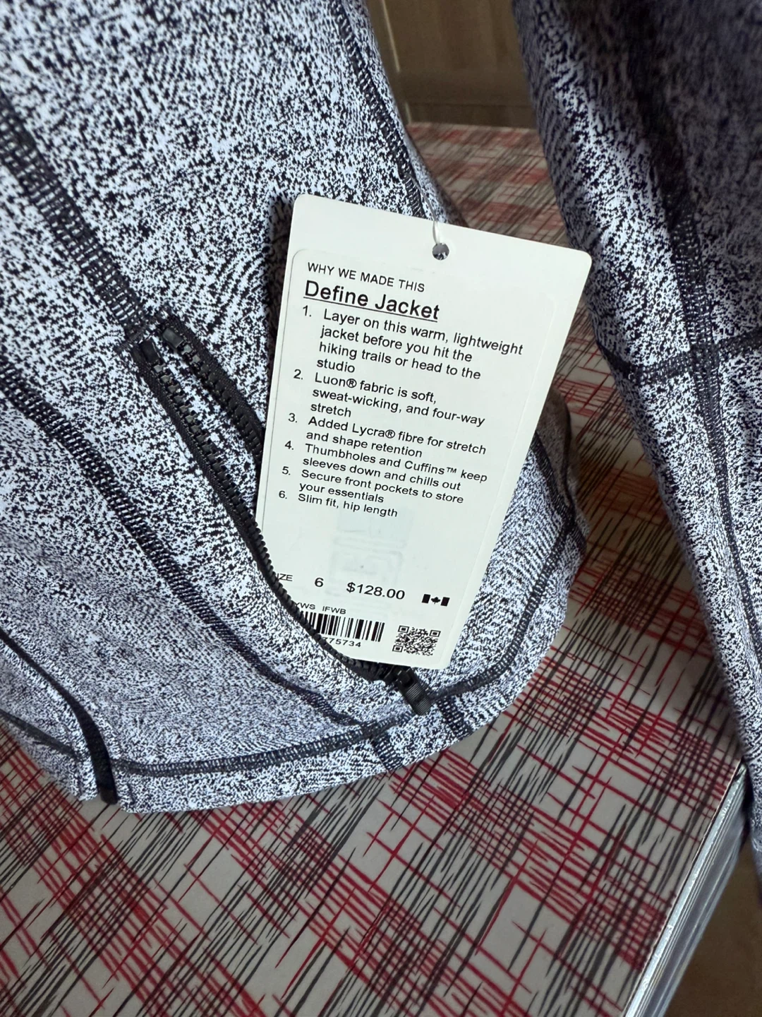 Lululemon Define Jacket Size 6 - photo 4
