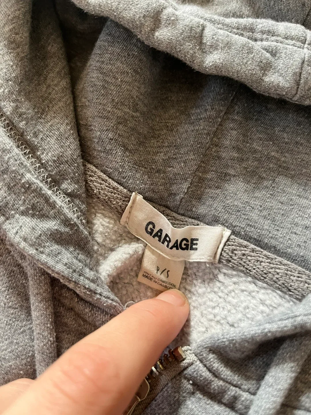 Garage Grey Cropped Hoodie - Size Small image indicator(3)