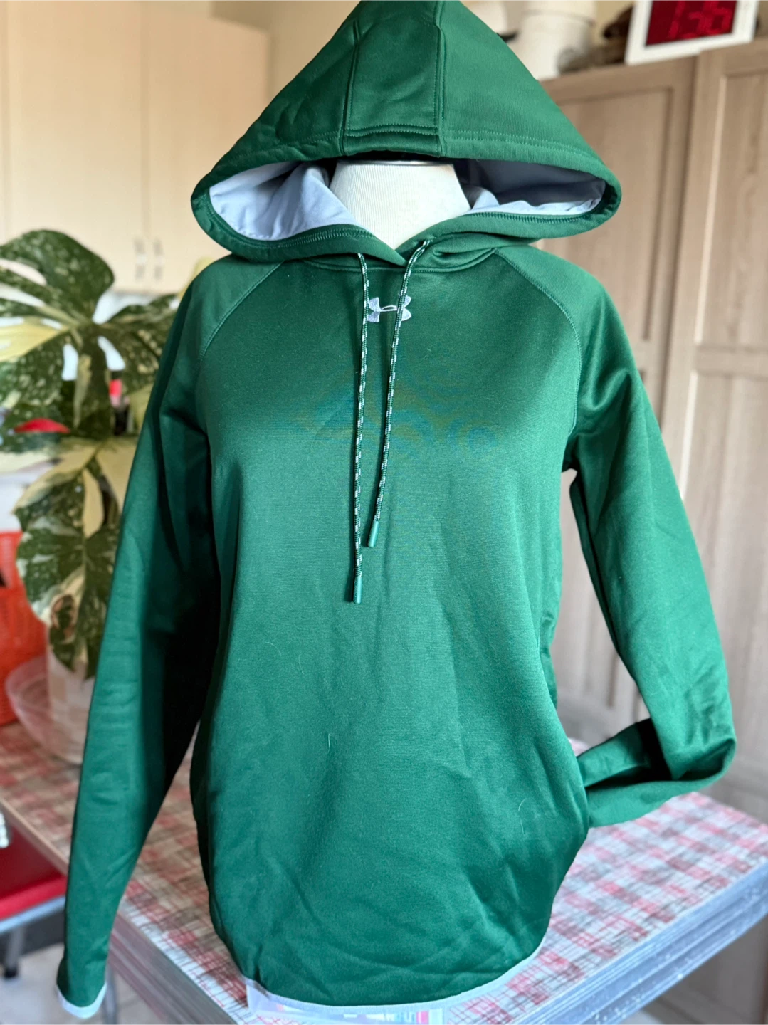 Under Armour Green Hoodie - Size Small