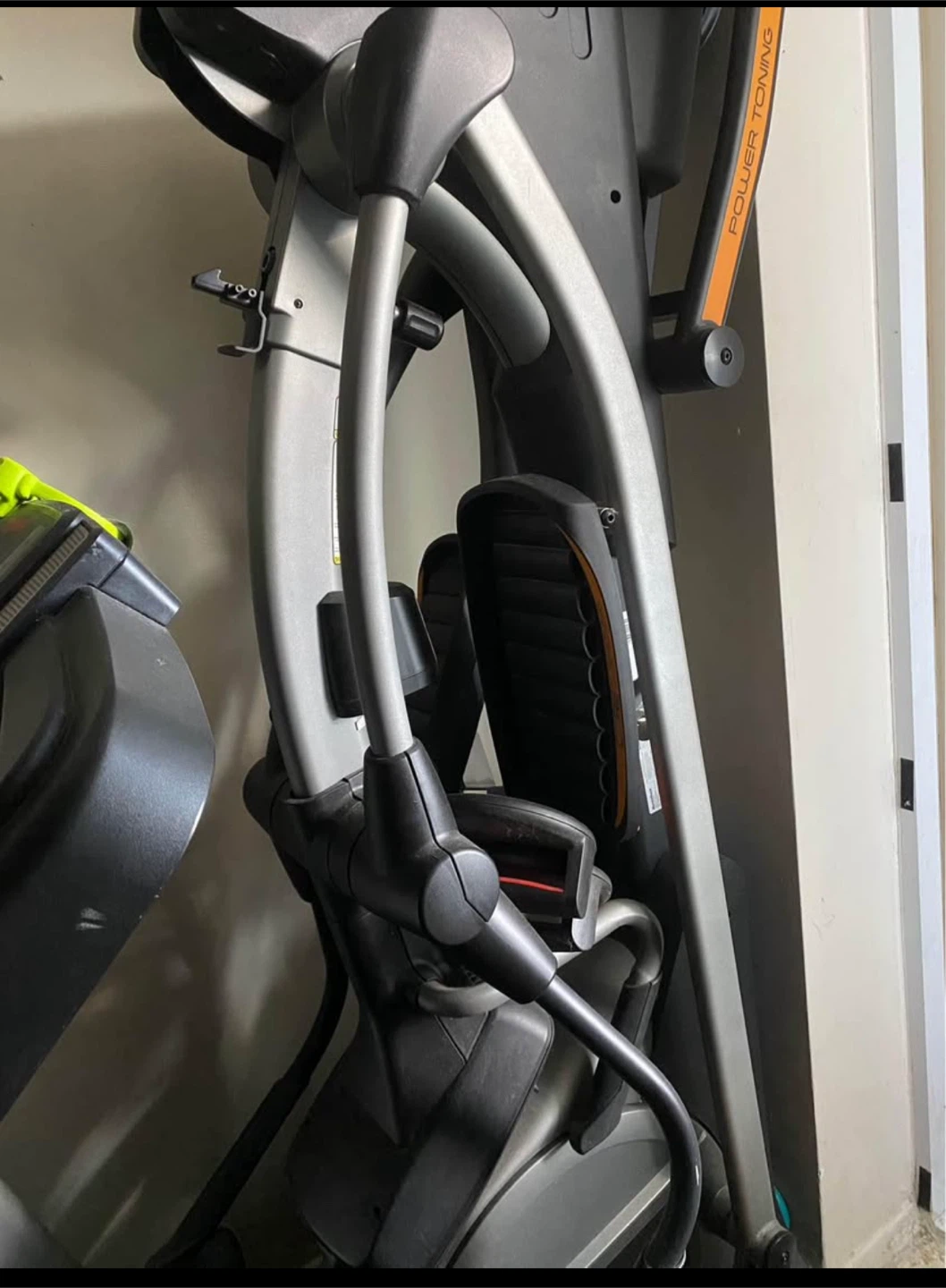 NordicTrack Spacesaver SE7i Elliptical - photo 2