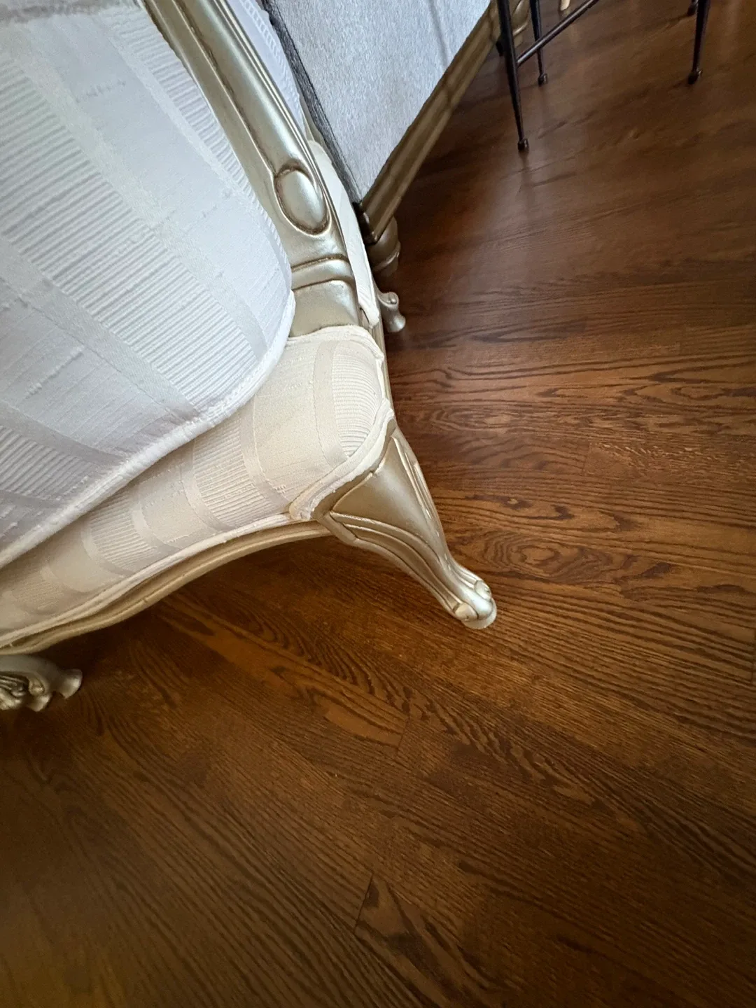 Pair of Vintage Armchairs - Cream & Gold image indicator(3)