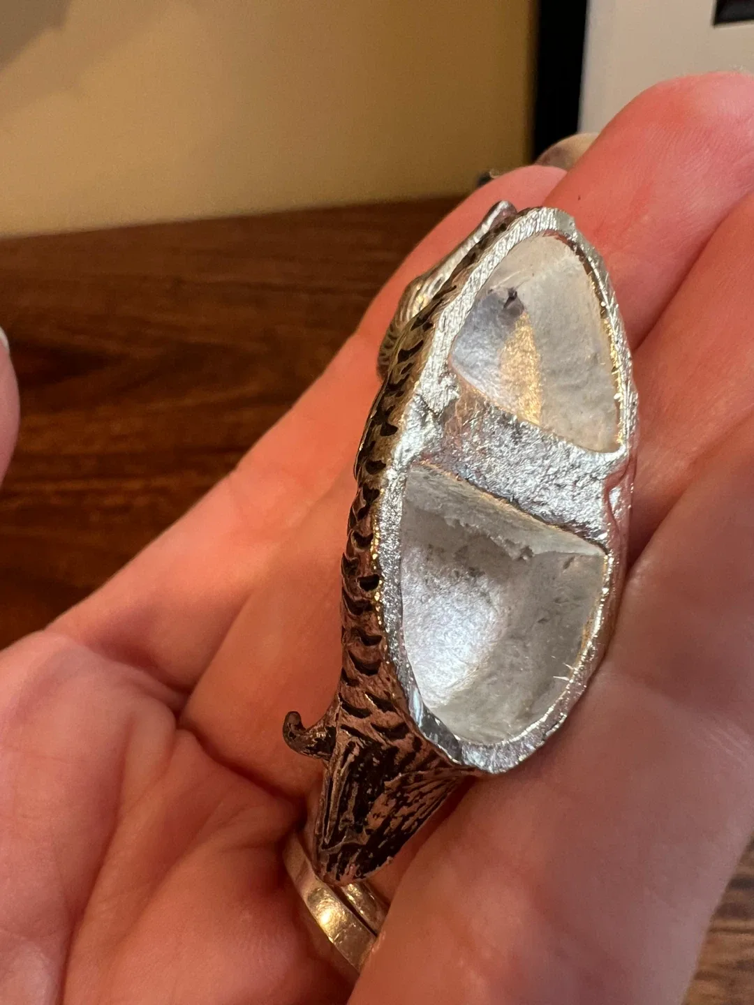 Silver Tone Flaware Rests image indicator(5)