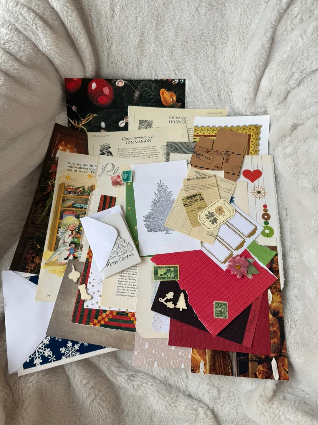 Vintage Christmas Ephemera Craft Bundle image indicator(4)