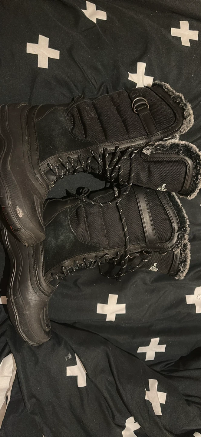 The North Face Black Winter Boots - Women's Size 8.5 - photo 3