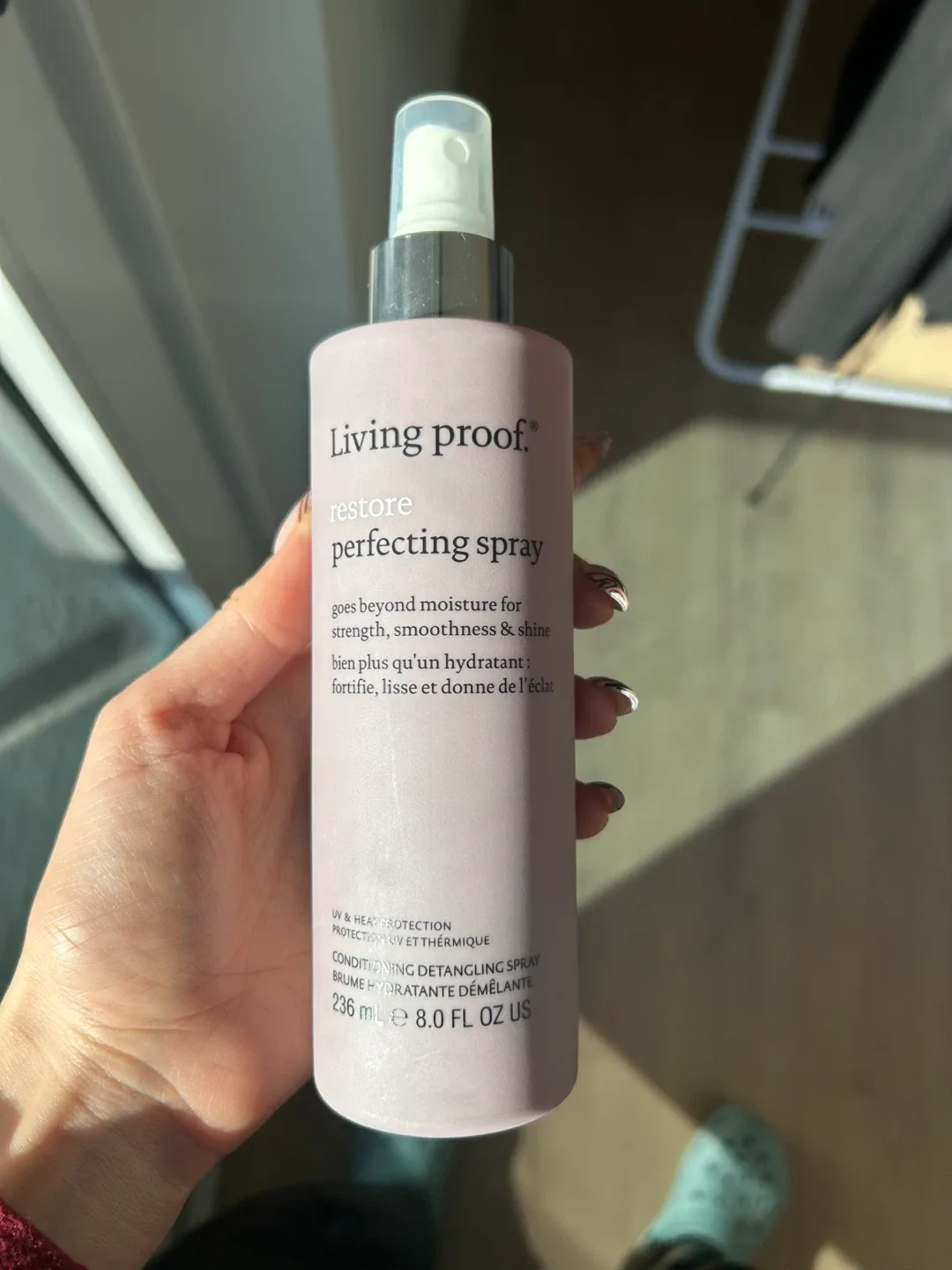 Living Proof Restore Perfecting Spray leave in