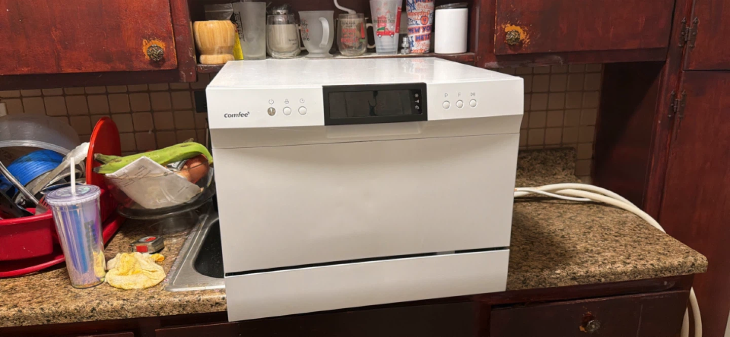 Comfee' Countertop Dishwasher - White