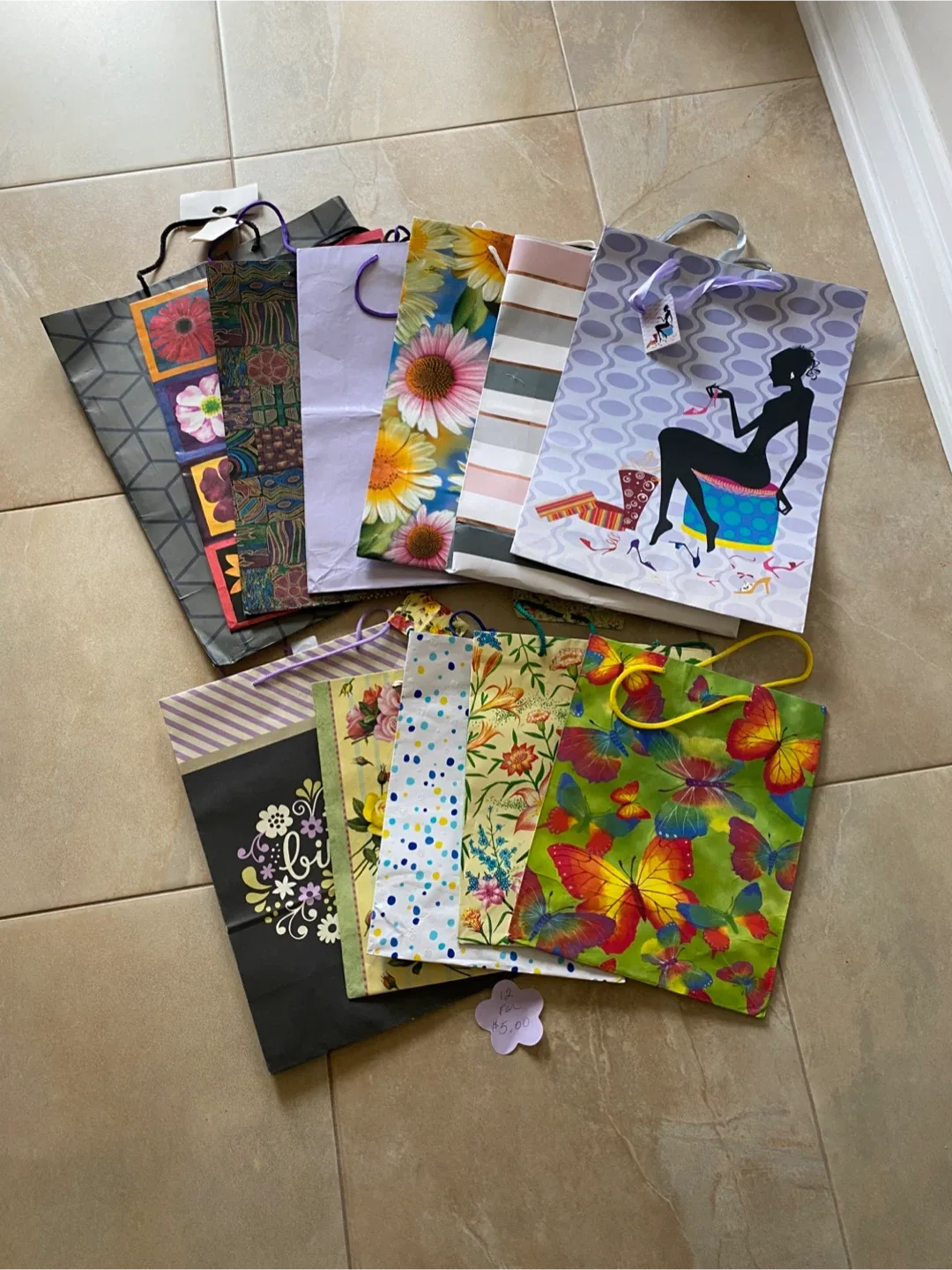 12 Gift Bags - Assorted Designs