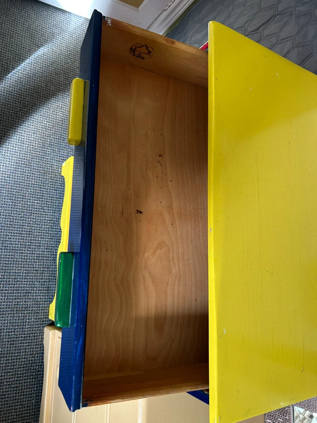 Colorful Kids' Dresser image indicator(2)