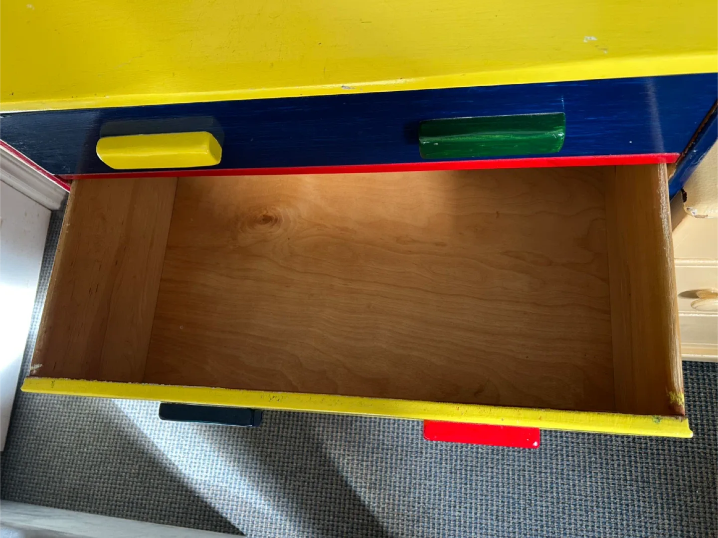 Colorful Kids' Dresser image indicator(3)