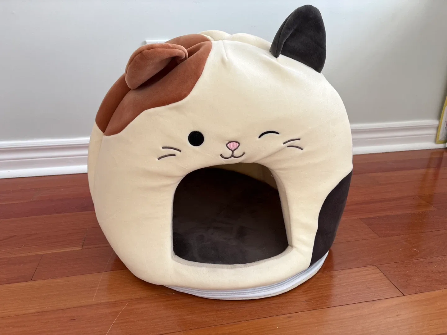 Squishmallows Cat Bed - Super Cute!