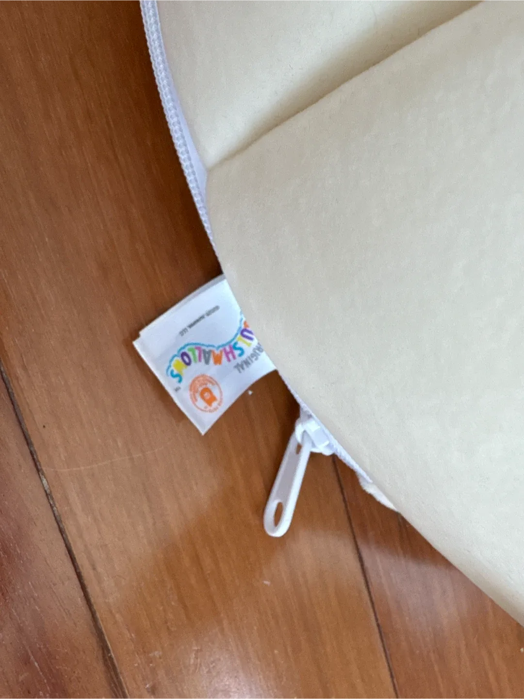 Squishmallows Cat Bed - Super Cute! image indicator(2)