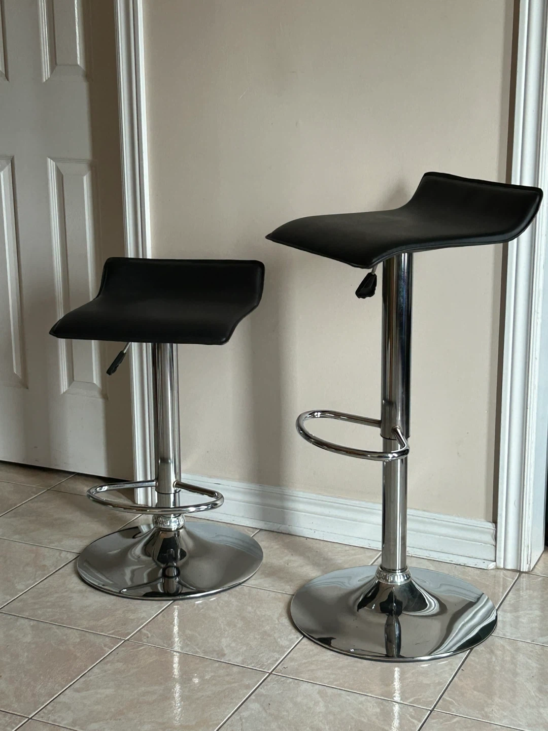Bar Stools - Set of 2 - photo 2