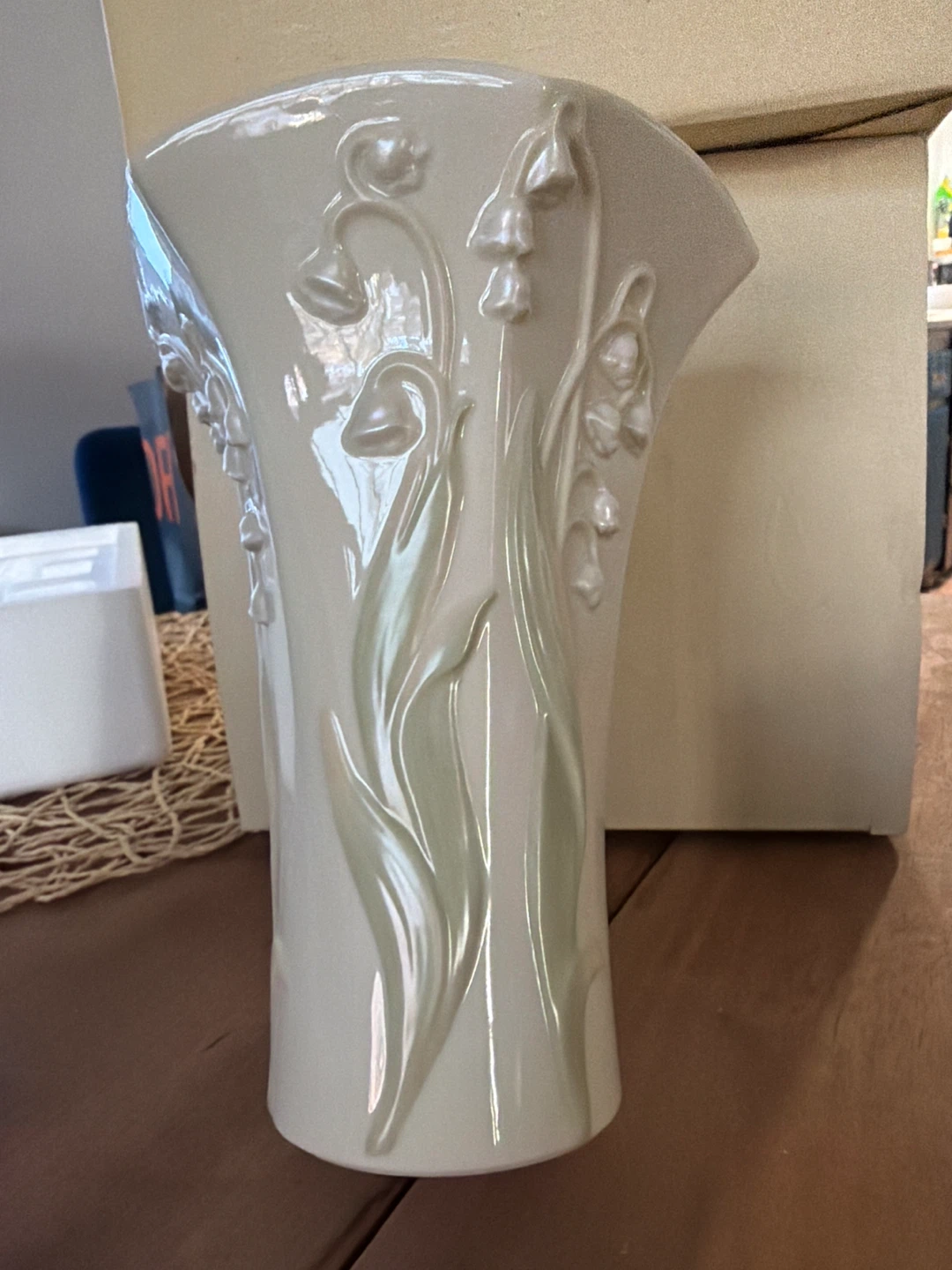 Set of 2 Lenox Vases with Box - photo 3