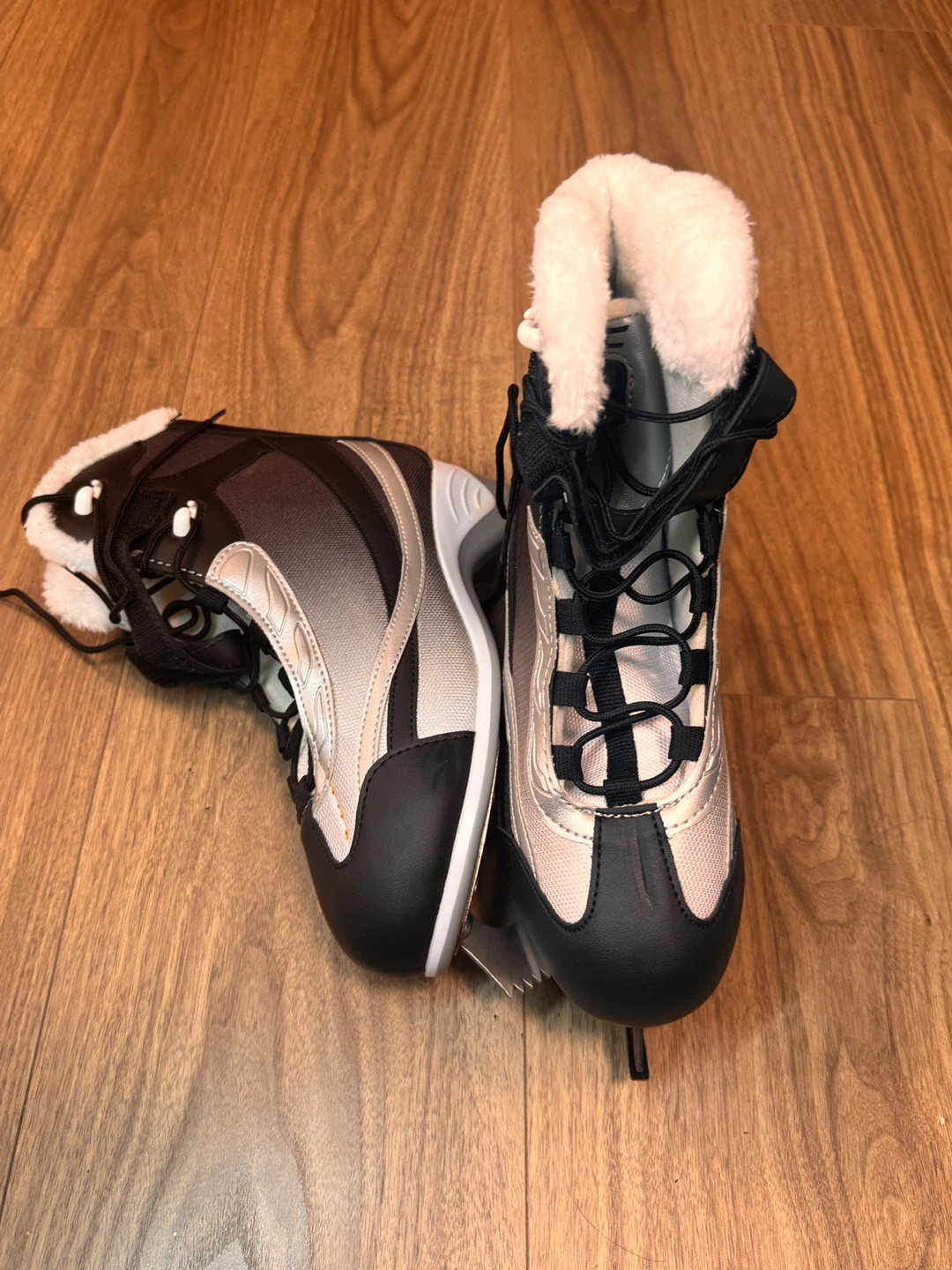 VicioKey Ice Skates - US Size 7 - photo 4
